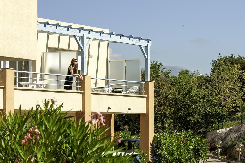 Appartea Golf Side Aparthotel Biot Exterior photo