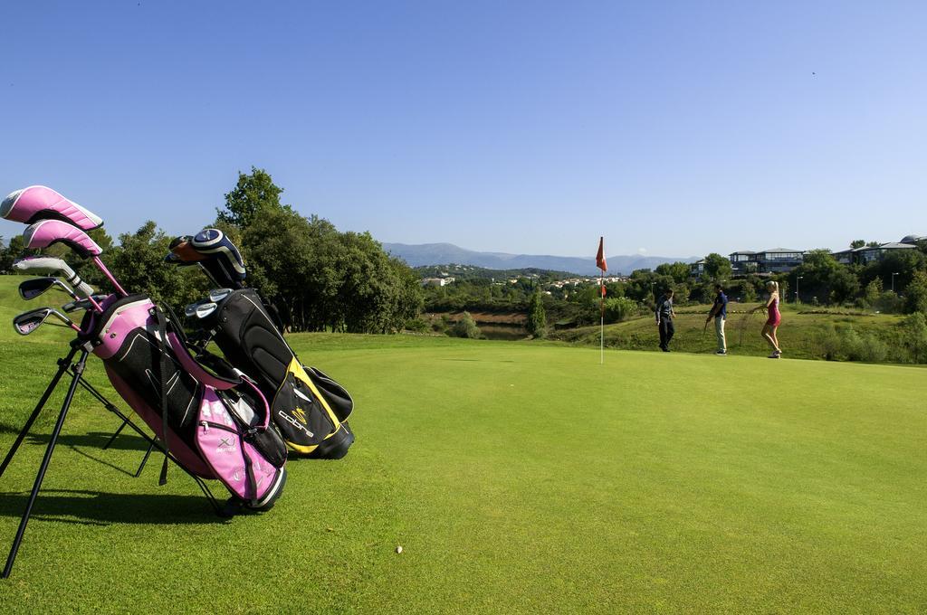 Appartea Golf Side Aparthotel Biot Exterior photo